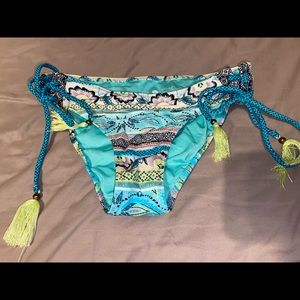 Bikini Bottoms Medium
